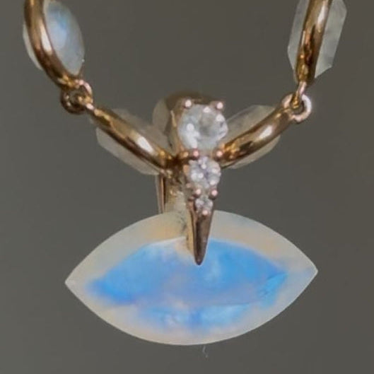 Crystal Charm Amplifier